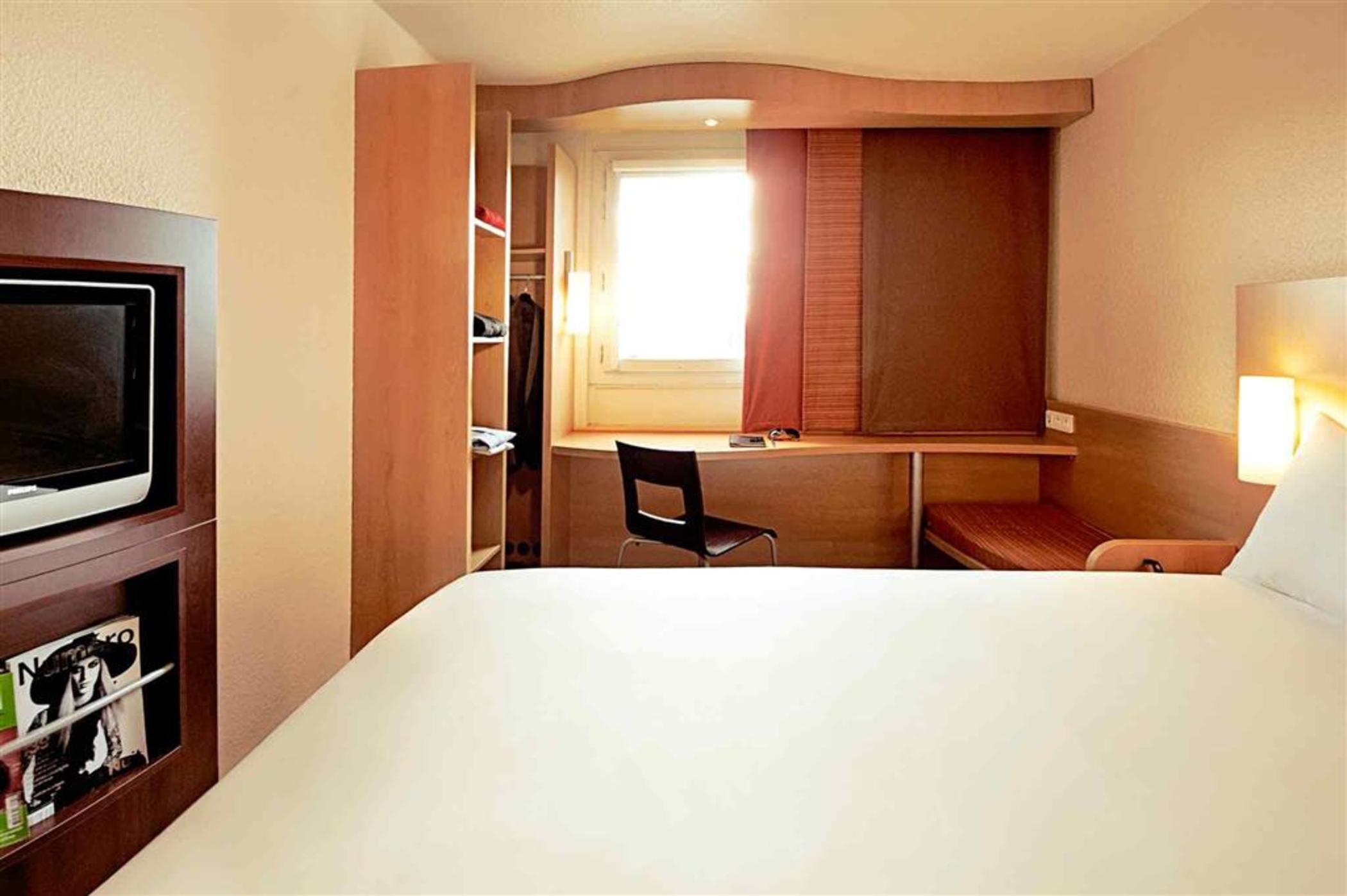 Ibis Madrid Calle Alcala Luaran gambar
