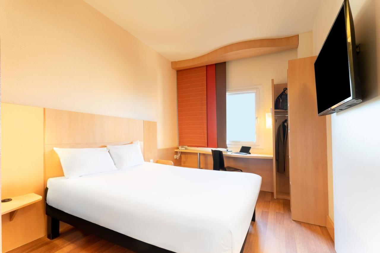 Ibis Madrid Calle Alcala Luaran gambar