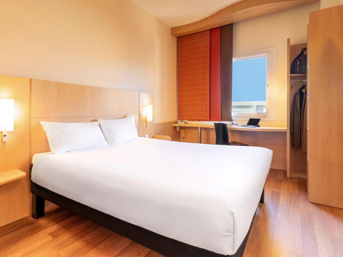 Ibis Madrid Calle Alcala Luaran gambar