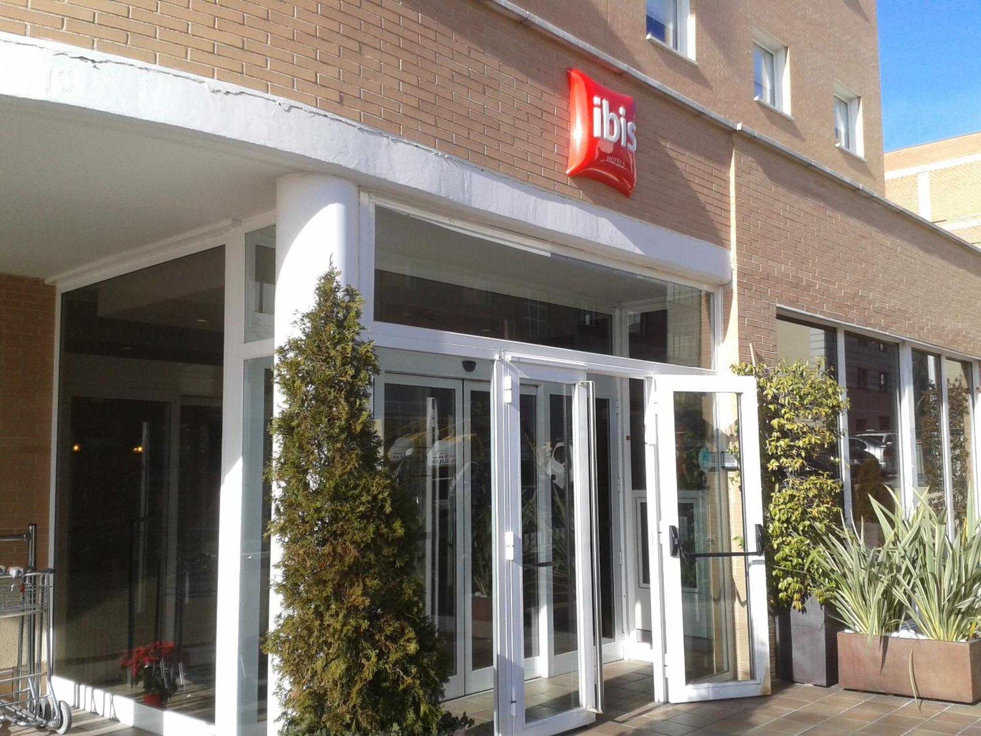 Ibis Madrid Calle Alcala Luaran gambar
