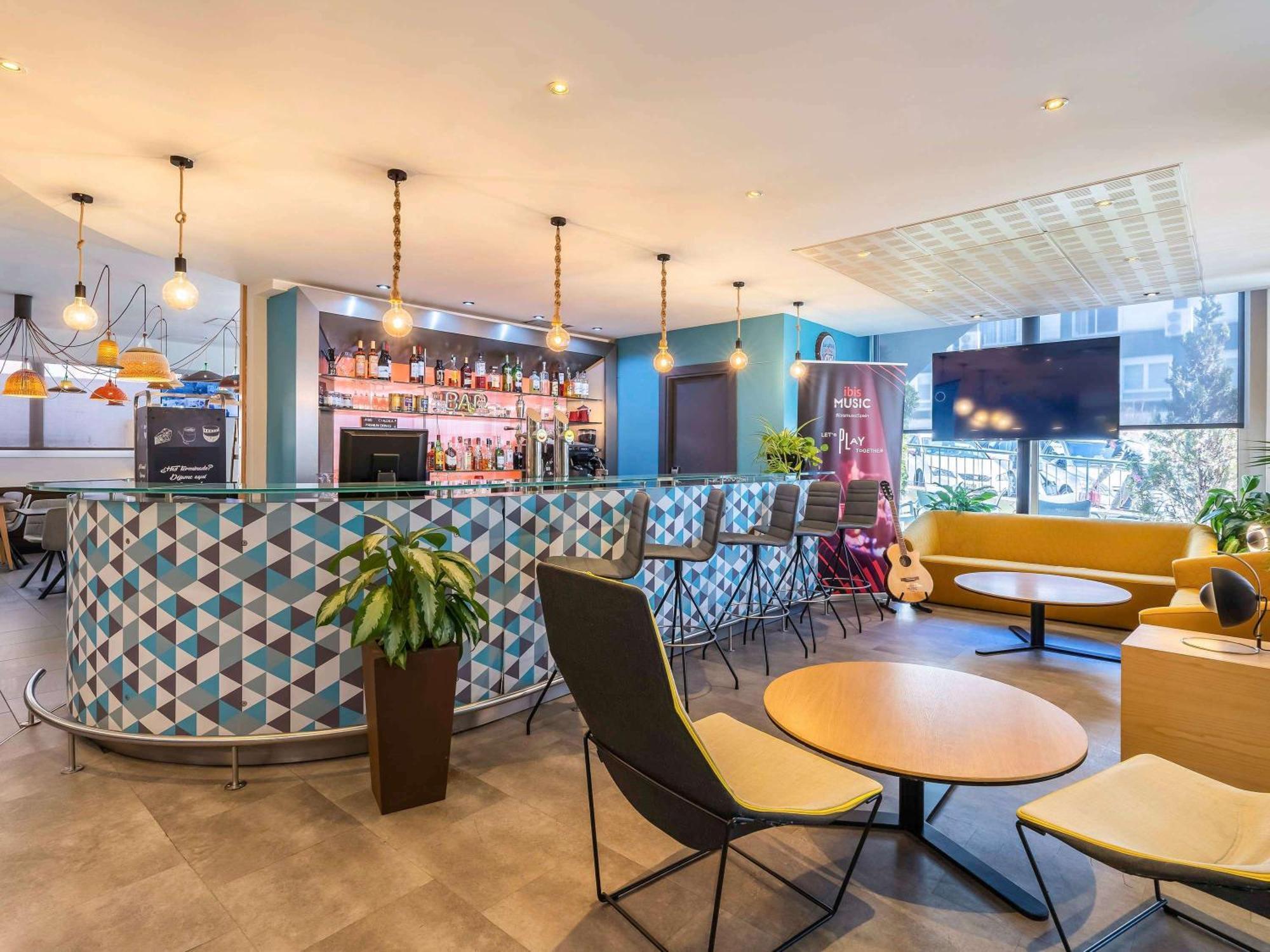 Ibis Madrid Calle Alcala Luaran gambar